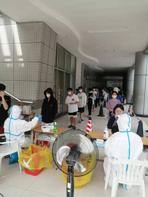 包装学院扎实有序开展防控工作