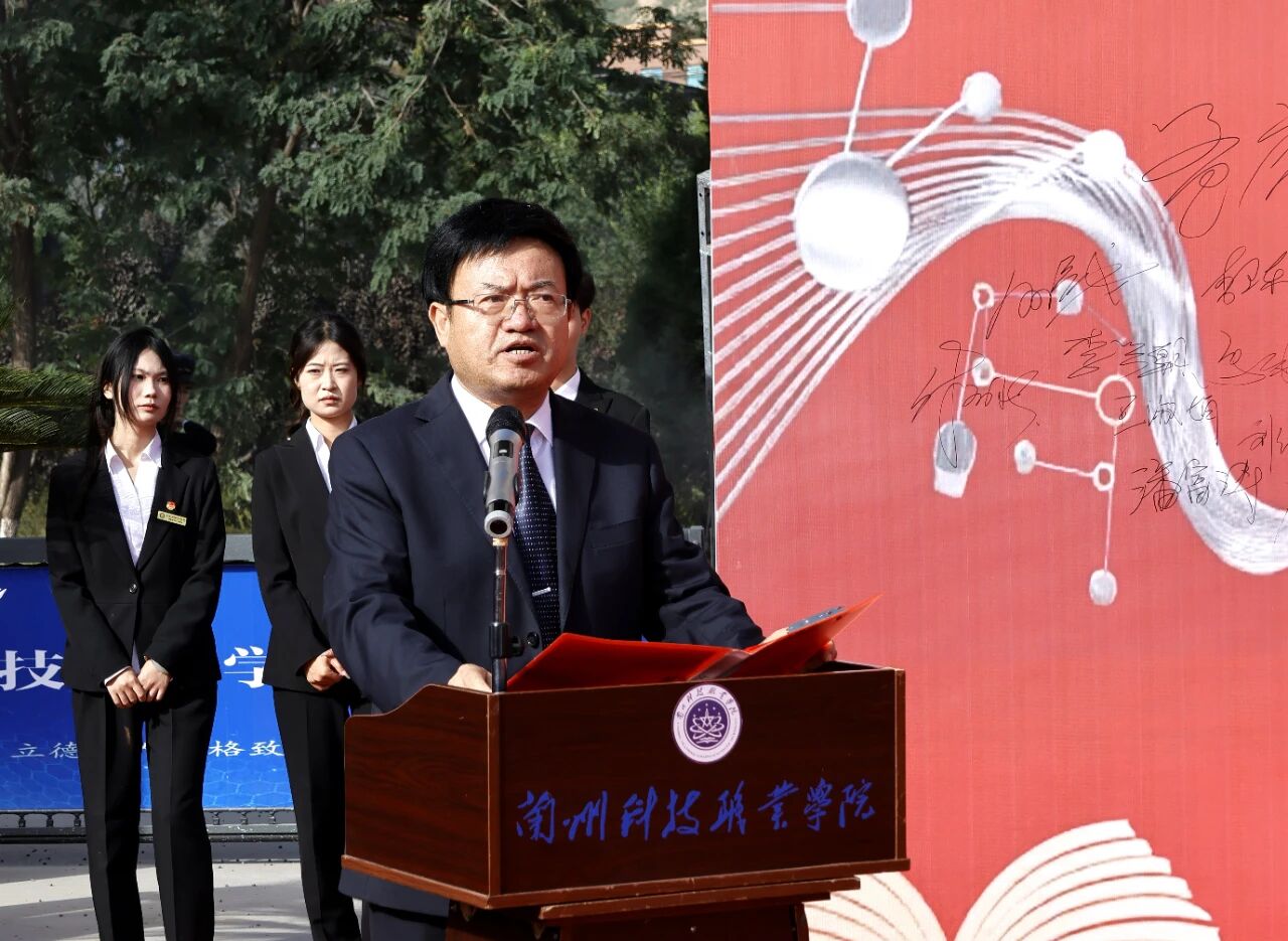 微信图片_2025-09-11_083901_062.jpg