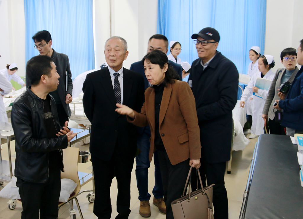 日本近江会理事长一行来美加墨世界杯官方网站考察交流3.jpg